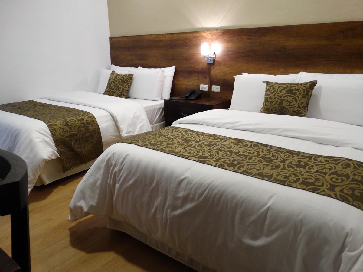 Siena Hotel Куэнка Экстерьер фото